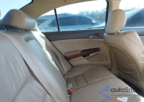 2008 Honda Accord 2.4 Ex-L from USA, damaged, VIN JHMCP26858C007259